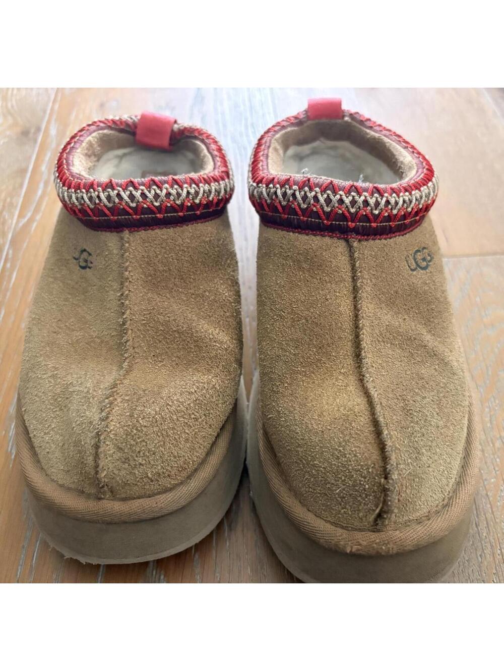UGG Tan Suede Cozy Slip-On Shearling Lined Shoes Kids Size 6